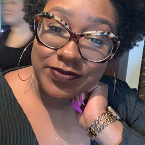 Meet your Posher, Chiara